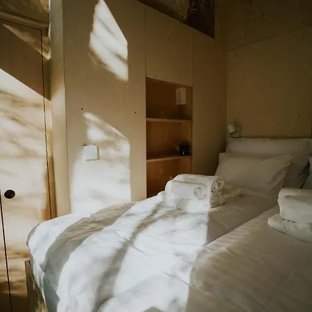 Slowood Lägenhet Balatonszepezd