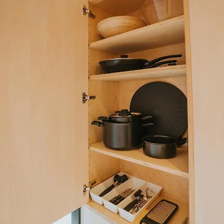 Slowood Apartman *